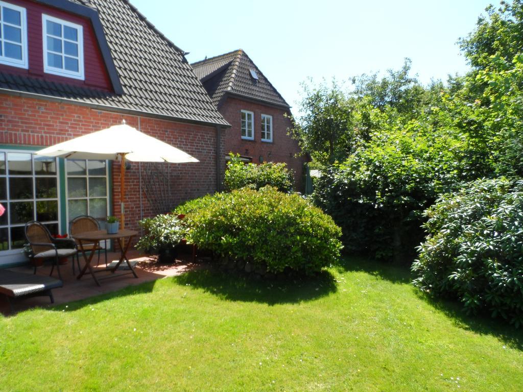 Ferienwohnung Haus am Deich Utersum Exterior foto